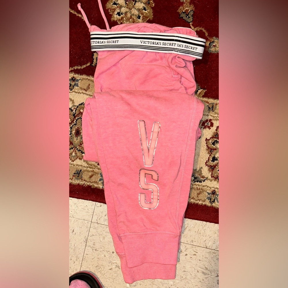 Vs pink joggers